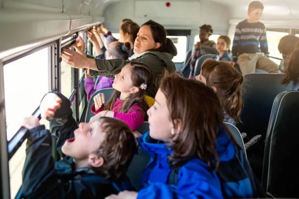 Gite scolastiche 2025/2026: Il nuovo catalogo Etna Today per esperienze didattiche coinvolgenti e innovative