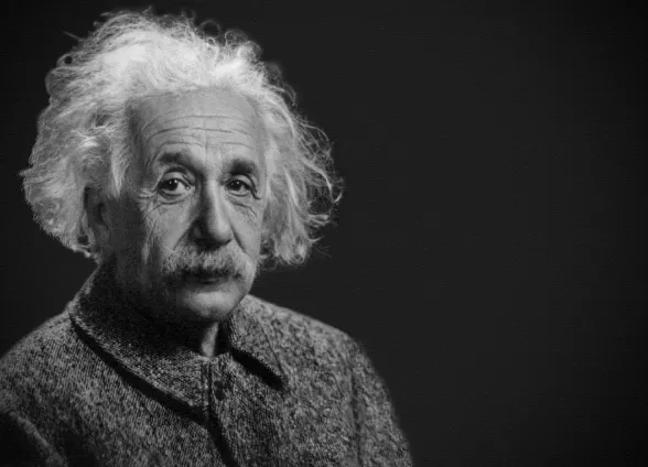 Le Scoperte Rivoluzionarie di Albert Einstein: Un Viaggio nella Fisica Moderna
