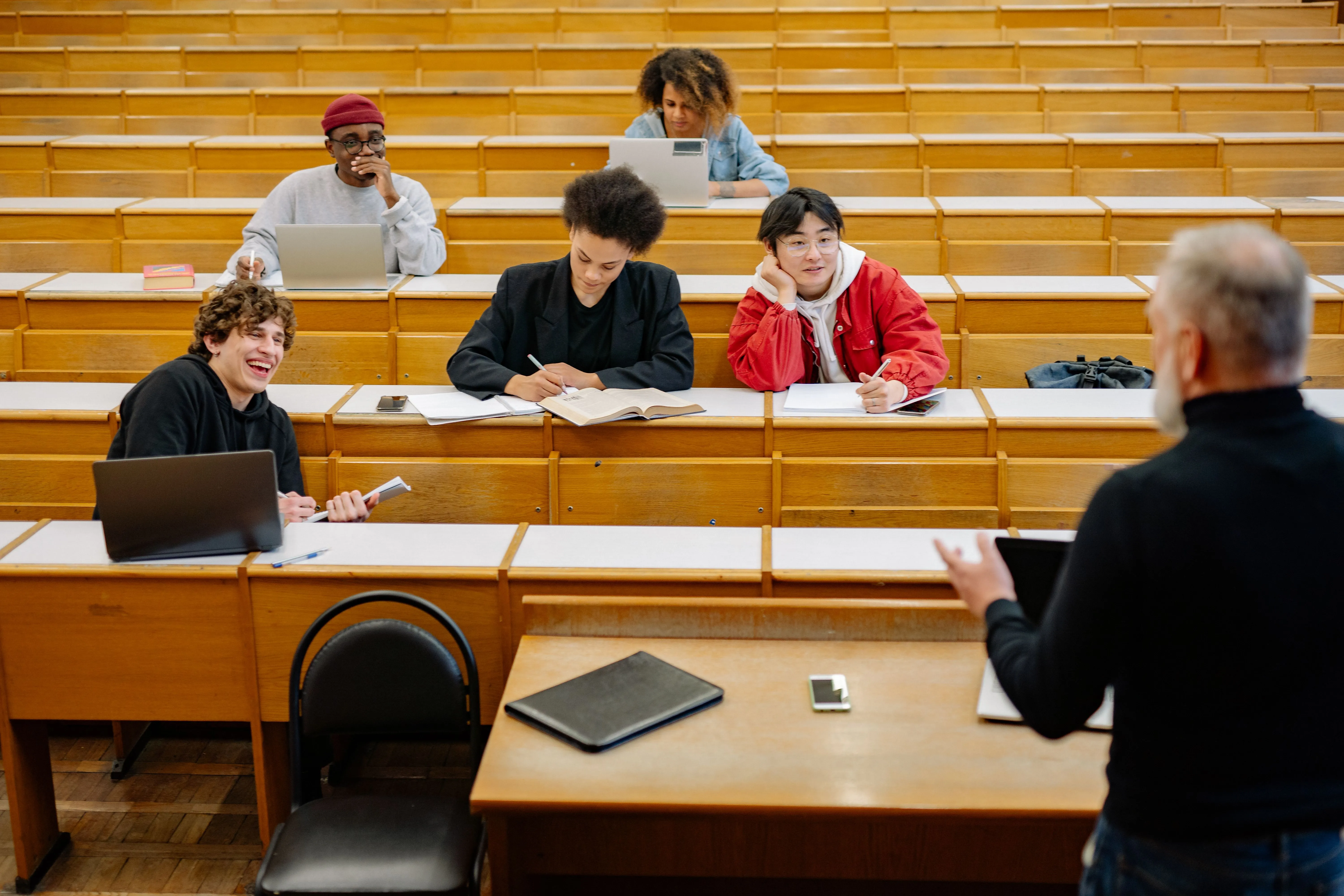 Le università italiane con il miglior tasso di occupazione (dati AlmaLaurea 2026)