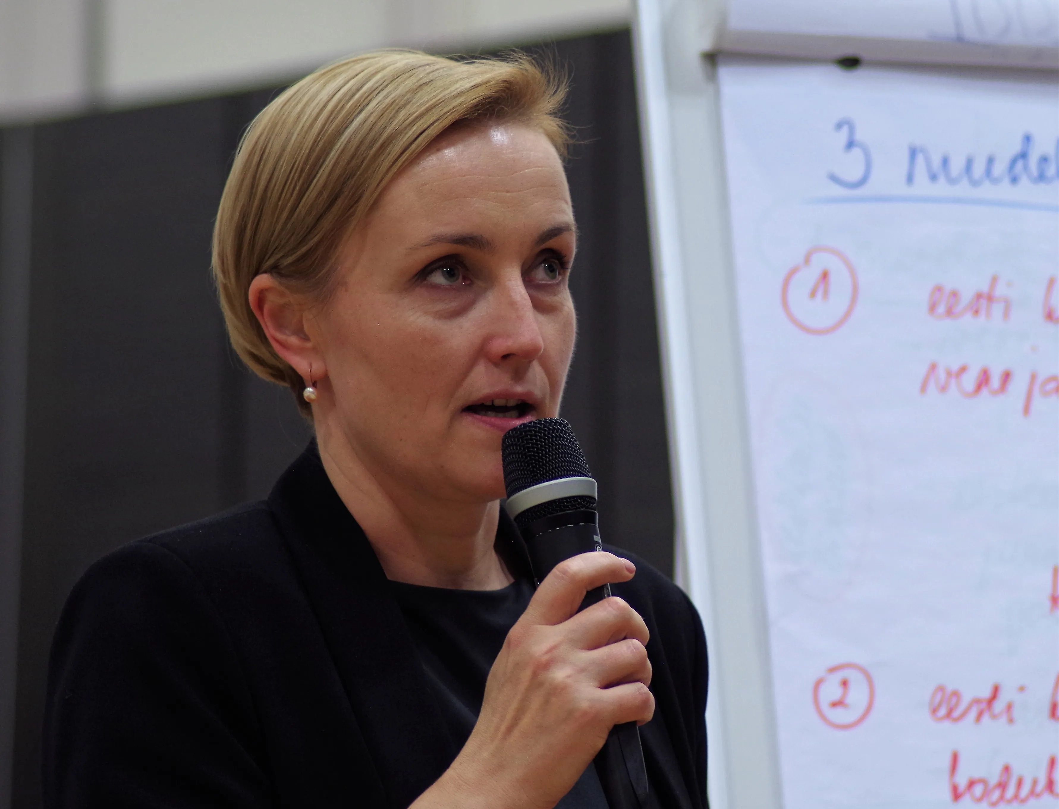 L'Estonia introduce ChatGPT nelle scuole: un modello innovativo per l'educazione digitale