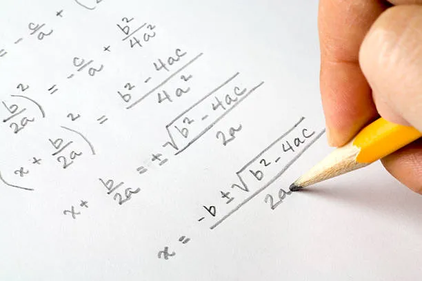 Liceo matematico dal 2026: 14 scuole nel Lazio, 20 in Campania