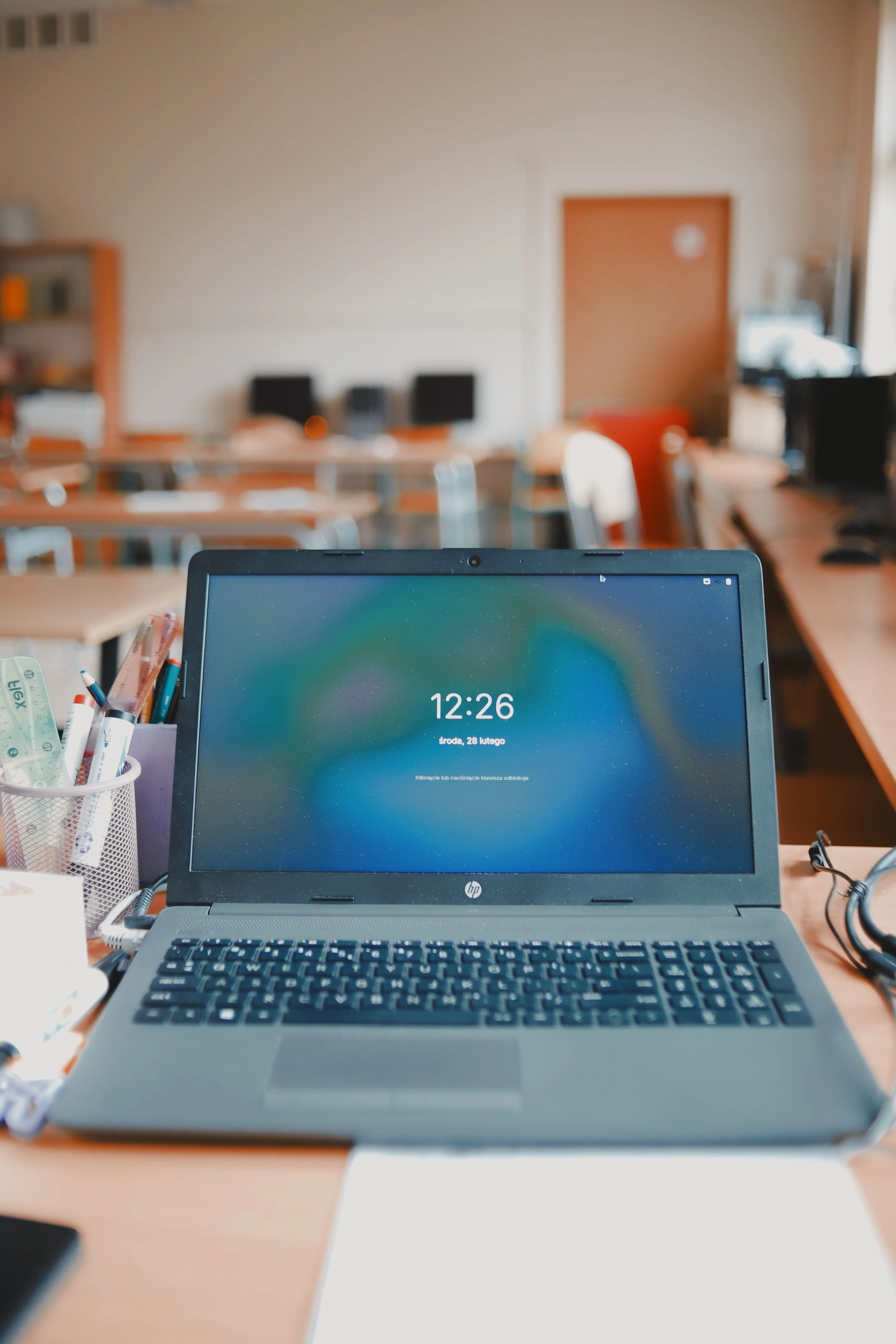 L'Umbria fissa il diritto alla disconnessione di docenti e ATA in 70 scuole