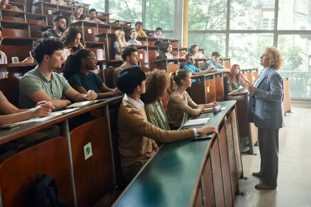 Mandato dei rettori rinnovabile fino a dieci anni: gli emendamenti al Dl Pnrr di Lega e Forza Italia