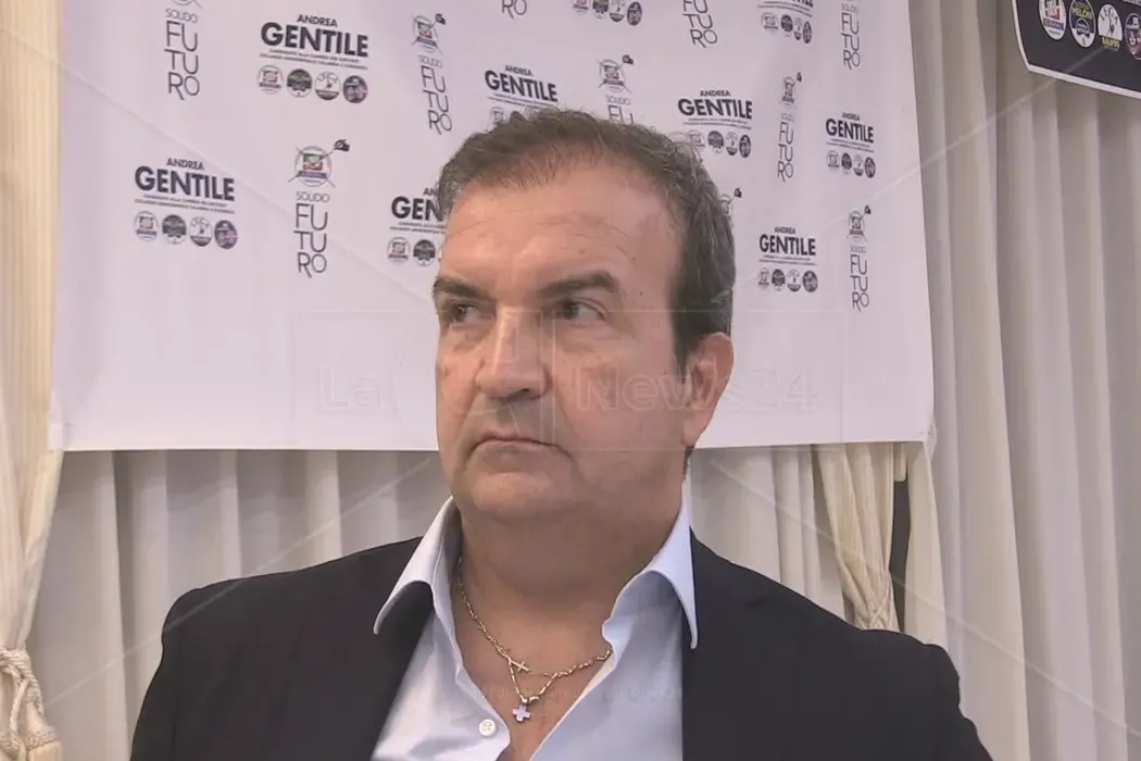 Mario Occhiuto: «Sostenere la rete dei Comuni per il turismo delle radici»