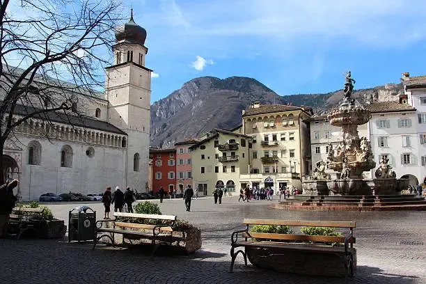 Mattarella all’Università di Trento: tra memoria e futuro per l’inaugurazione dell’Anno Accademico 2025/26