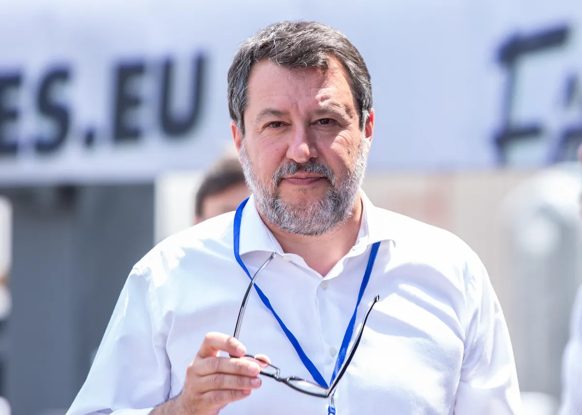 Salvini visita Alemanno nel carcere di Rebibbia: dignità per i detenuti e investimenti sulle carceri