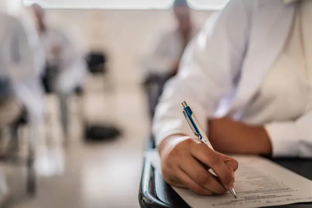 Maturità 2026: Quattro Materie all'Orale, Niente Più Collegamenti, Ma Il Sapere È a Rischio