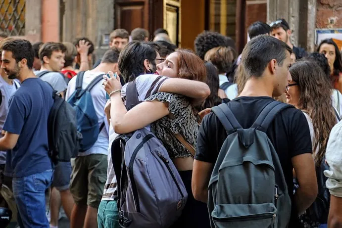 La scuola italiana tra riforme e sfide: cosa cambia davvero dopo il nuovo decreto