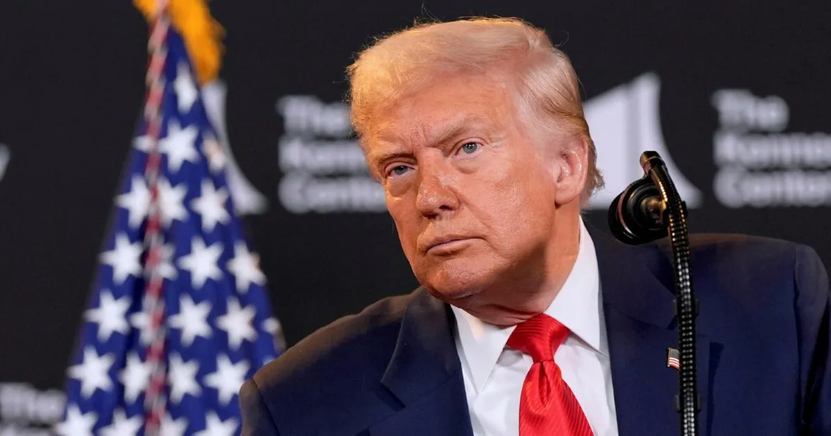 Scontro Legale sui Dazi: Trump e la Sentenza della Corte d’Appello Federale USA