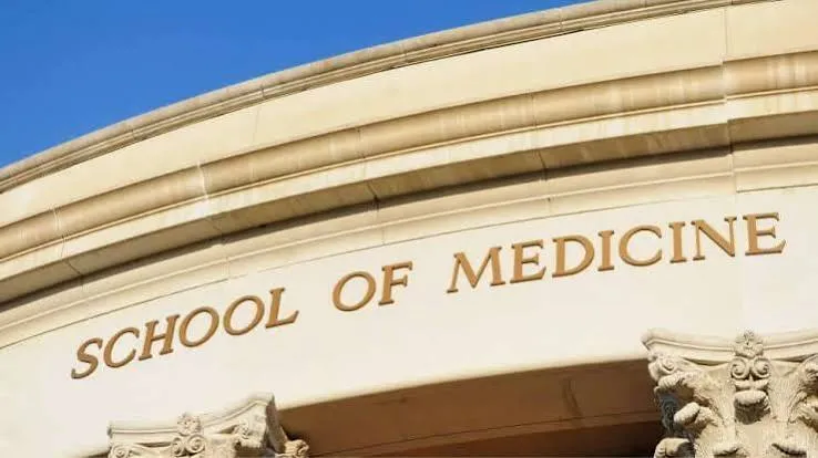Medicina in inglese, i candidati stranieri più che raddoppiano in un anno