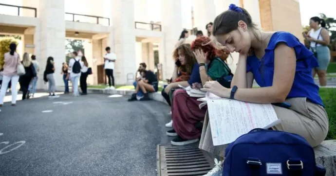 Medicina, semestre aperto da domani 1 settembre via alle lezioni: cosa cambia nelle prove