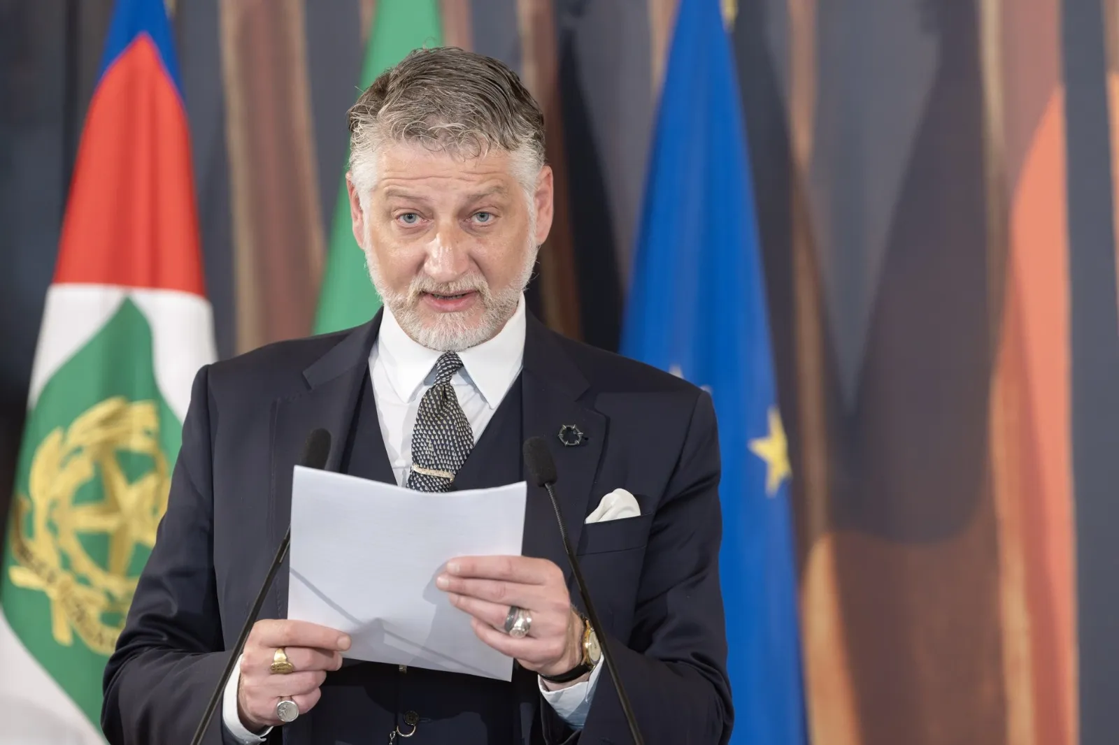 Ministero cultura, Giuli revoca Merlino e Proietti dal suo staff ed è polemica