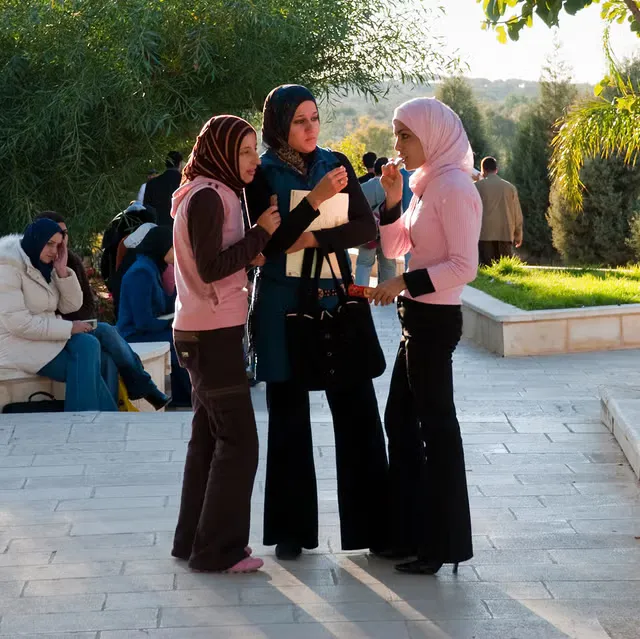 Ministero dell'Istruzione avvia rilevazione sugli studenti palestinesi in Italia e si alza la polemica