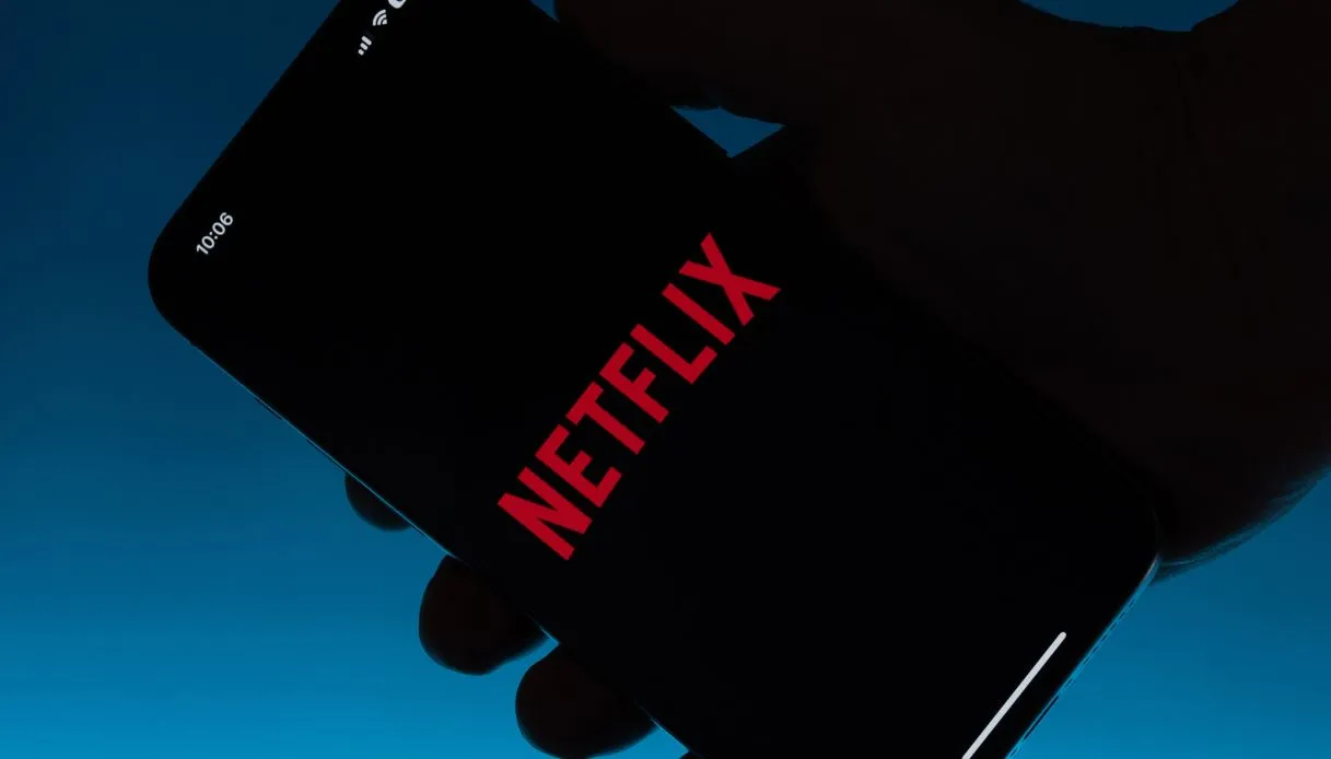 Netflix rivoluziona l’esperienza utente: arriva la nuova funzione di creazione e salvataggio delle clip sui dispositivi mobili