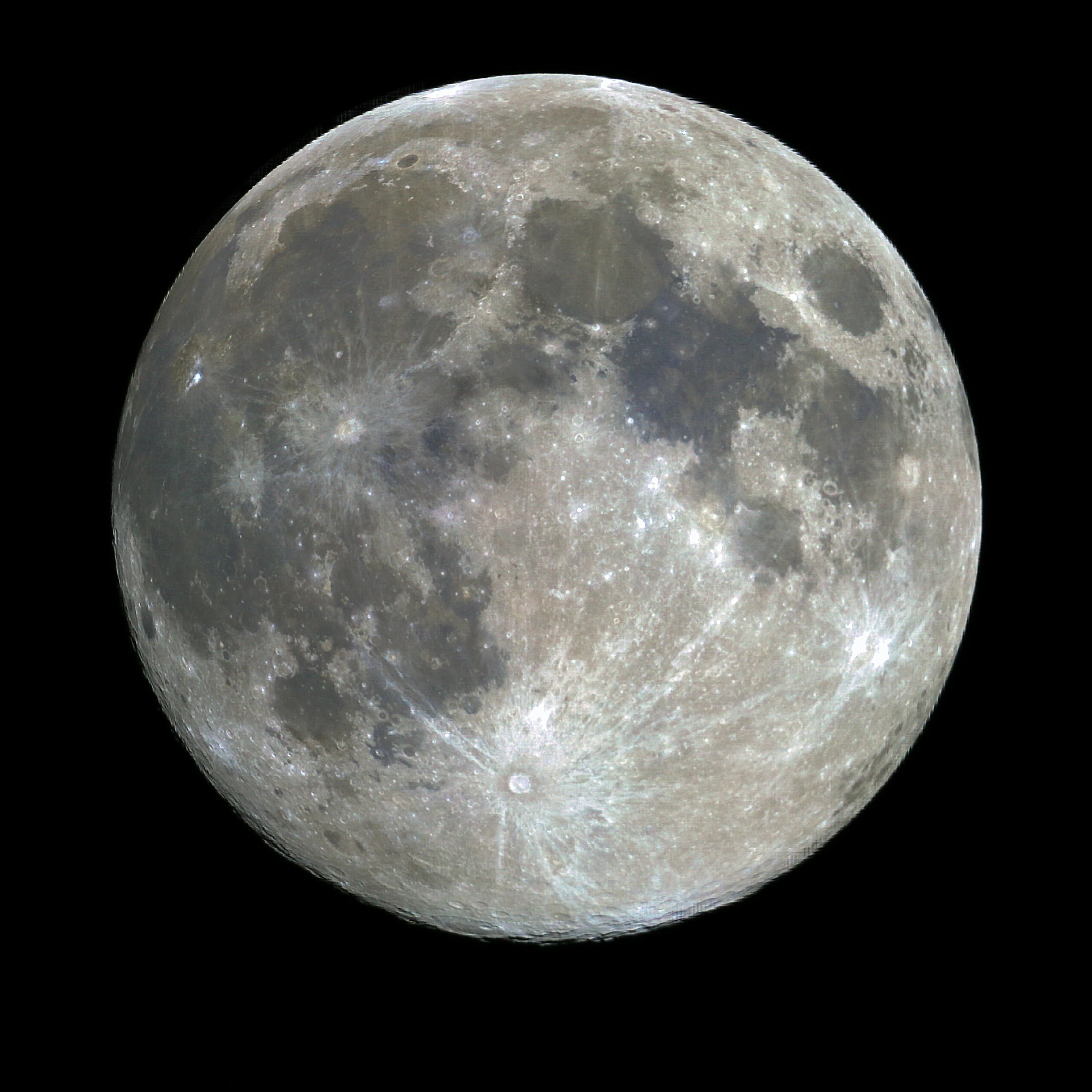 Nuovi orizzonti per la nanotecnologia: nanotubi di carbonio naturali scoperti nel suolo lunare dal lato nascosto della Luna