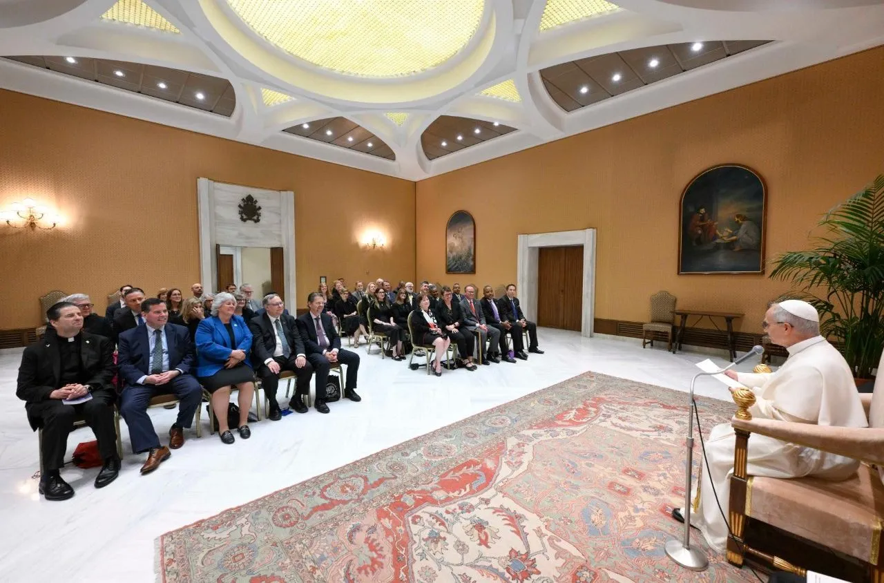Papa Leone XIV ai rettori USA: l'IA complica la valutazione