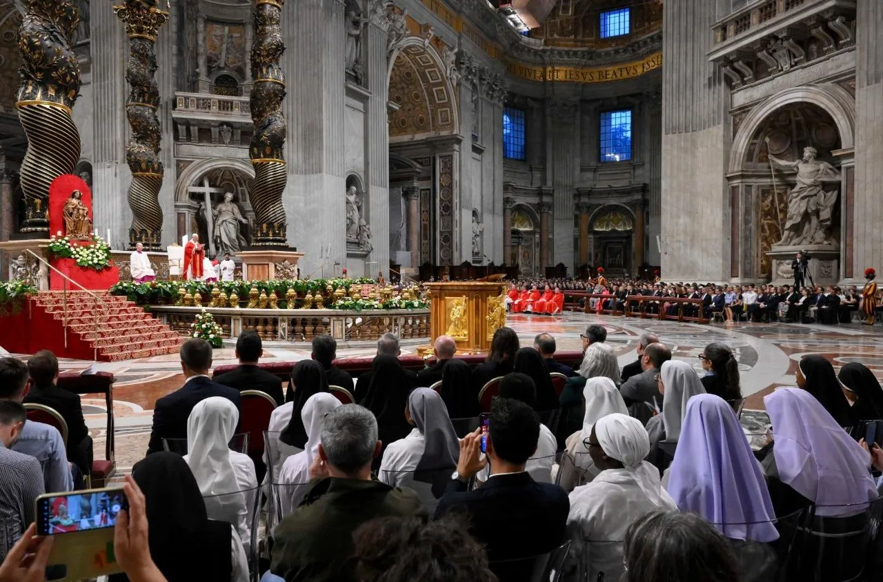 Papa Leone XIV alle Università Pontificie nel giorno dell'apertura dell'anno accademico: «armonizzare formazione umana e tecnologia»