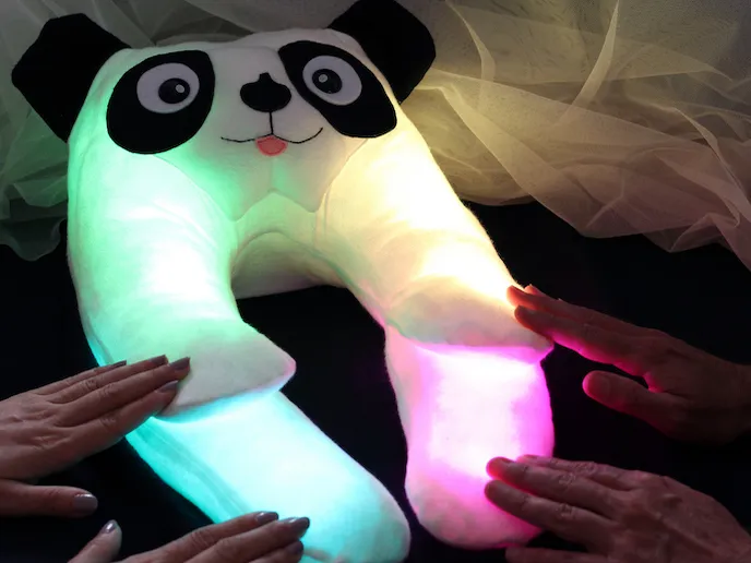 Panda peluche intelligente: rivoluzione terapeutica per i disturbi del neurosviluppo nei bambini