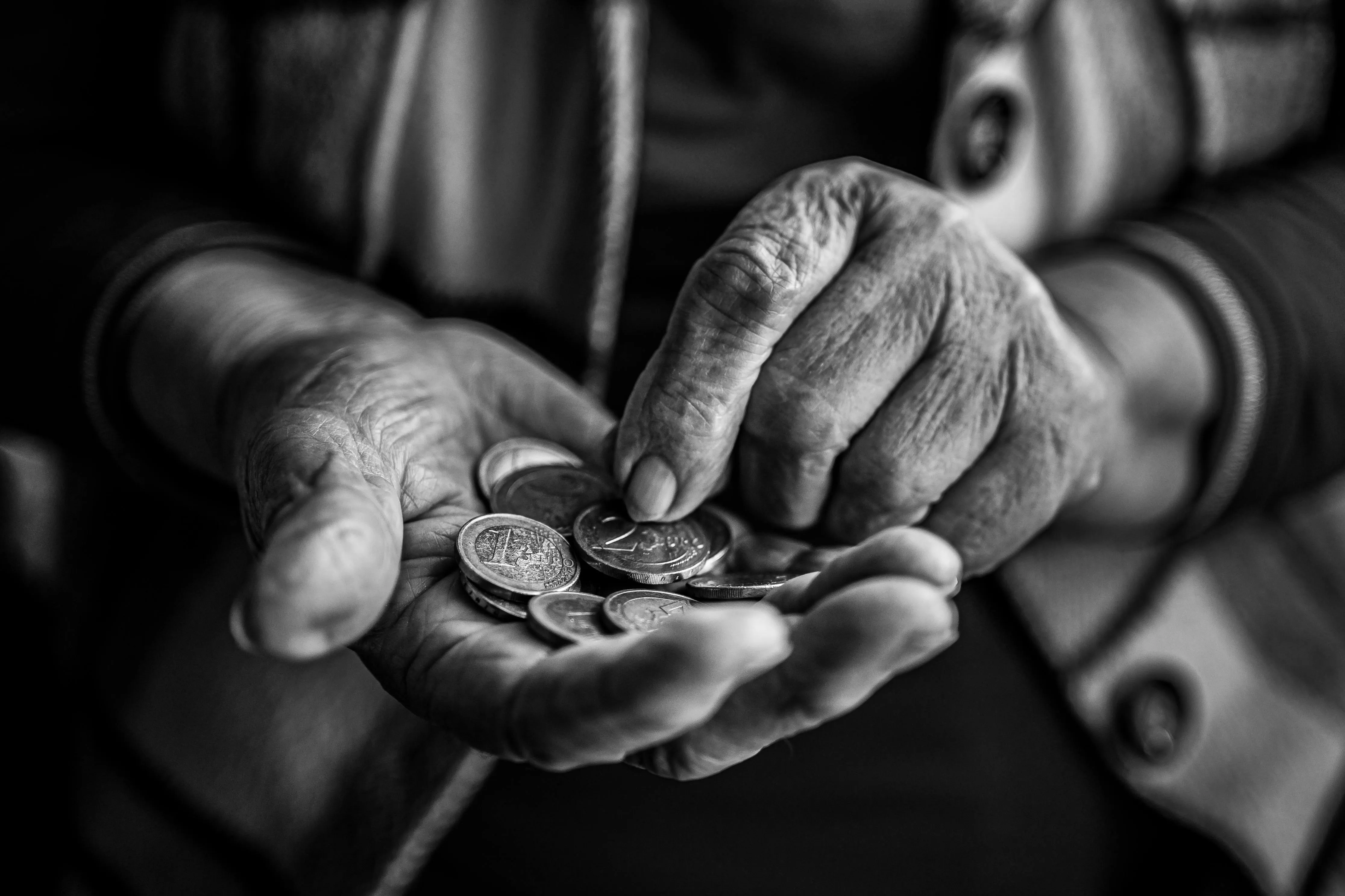 Pensione a 71 anni per i discontinui pre-1996: il costo del ricalcolo
