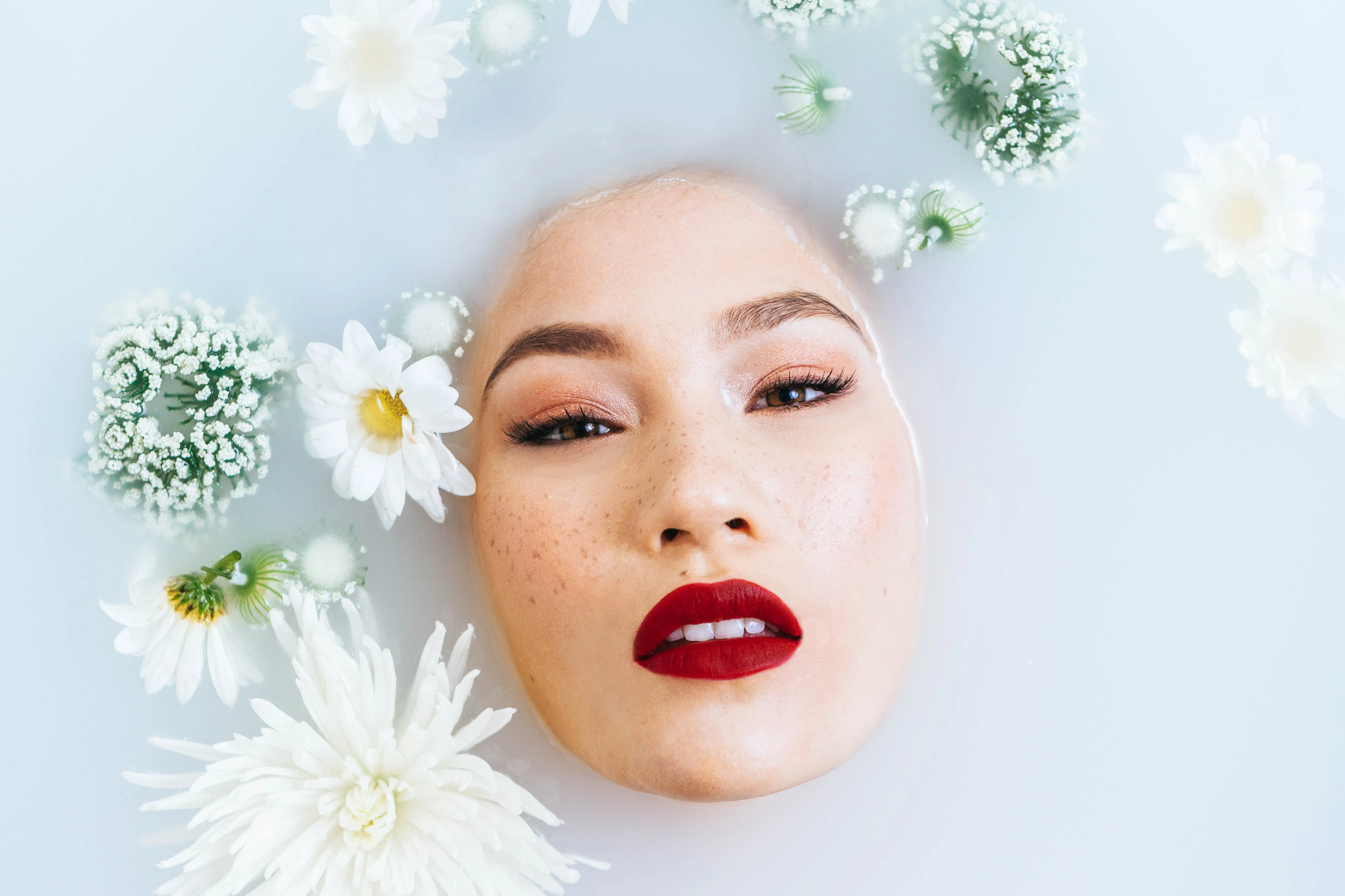 Peptidi anti-aging tra moda wellness e scienza: la guida per orientarsi