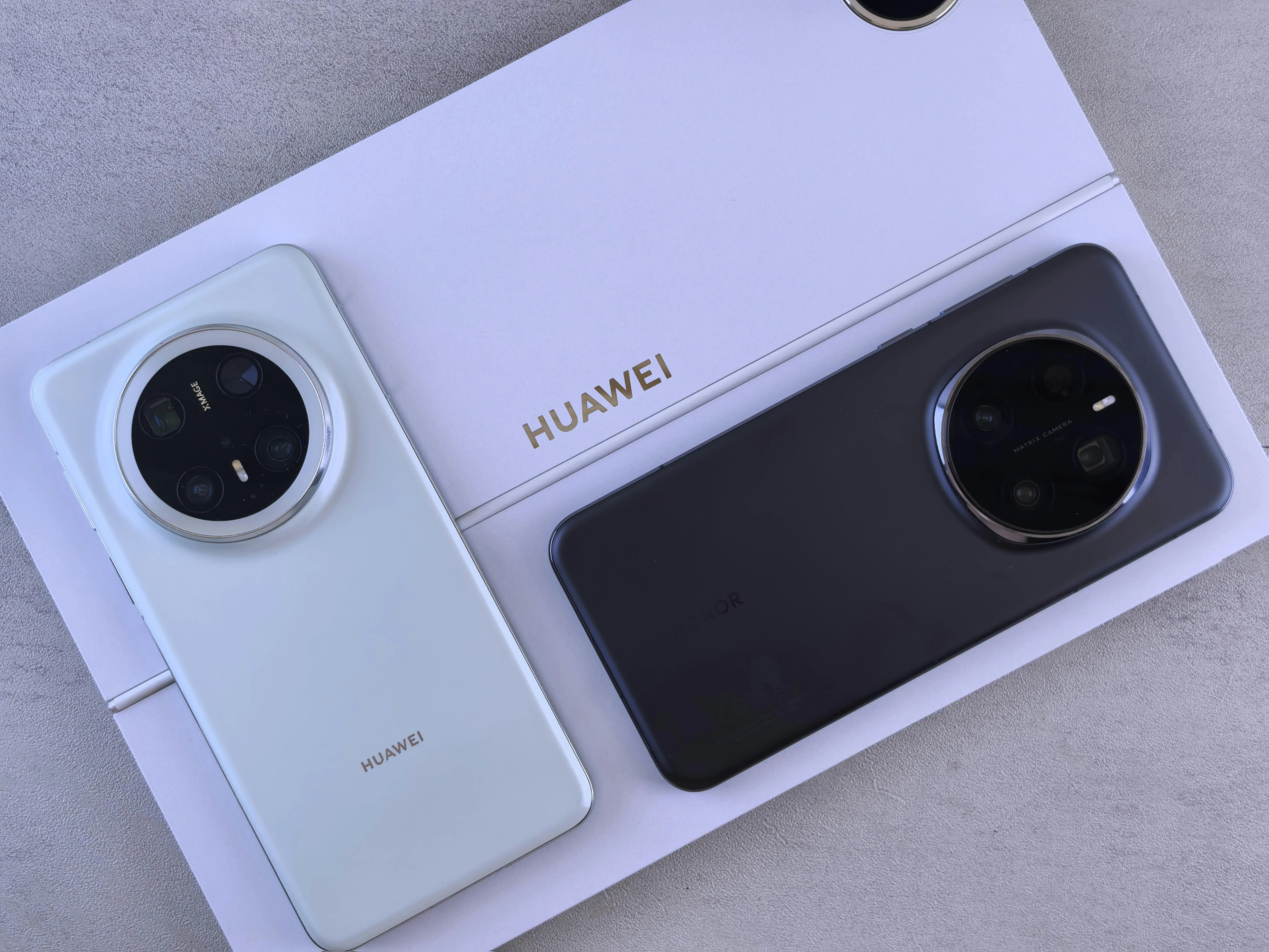 Huawei presenta in Cina il Mate 70 Air: Innovazione, Design e Potenza per il 2025