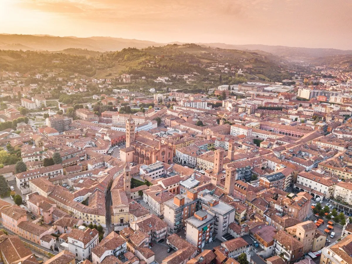 Alba si aggiudica il titolo di Capitale Italiana dell’Arte Contemporanea 2027: un nuovo epicentro per la cultura e l’innovazione