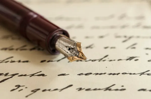 Scrivere in versi: una chiave inaspettata per aggirare i filtri etici delle intelligenze artificiali