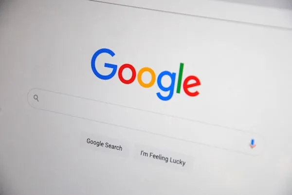 Le parole più cercate su Google in Italia nel 2025: Papa Francesco, Israele e Lucio Corsi protagonisti delle tendenze digitali