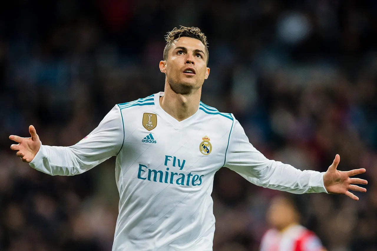 Cristiano Ronaldo investe in Perplexity AI: nuova frontiera tra sport, tecnologia e intelligenza artificiale