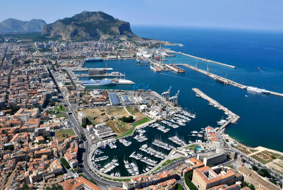Stabilità nei Porti di Palermo e Termini Imerese: Accordo GNV-Portitalia con Mediazione dell’AdSP per la Salvaguardia dei Posti di Lavoro