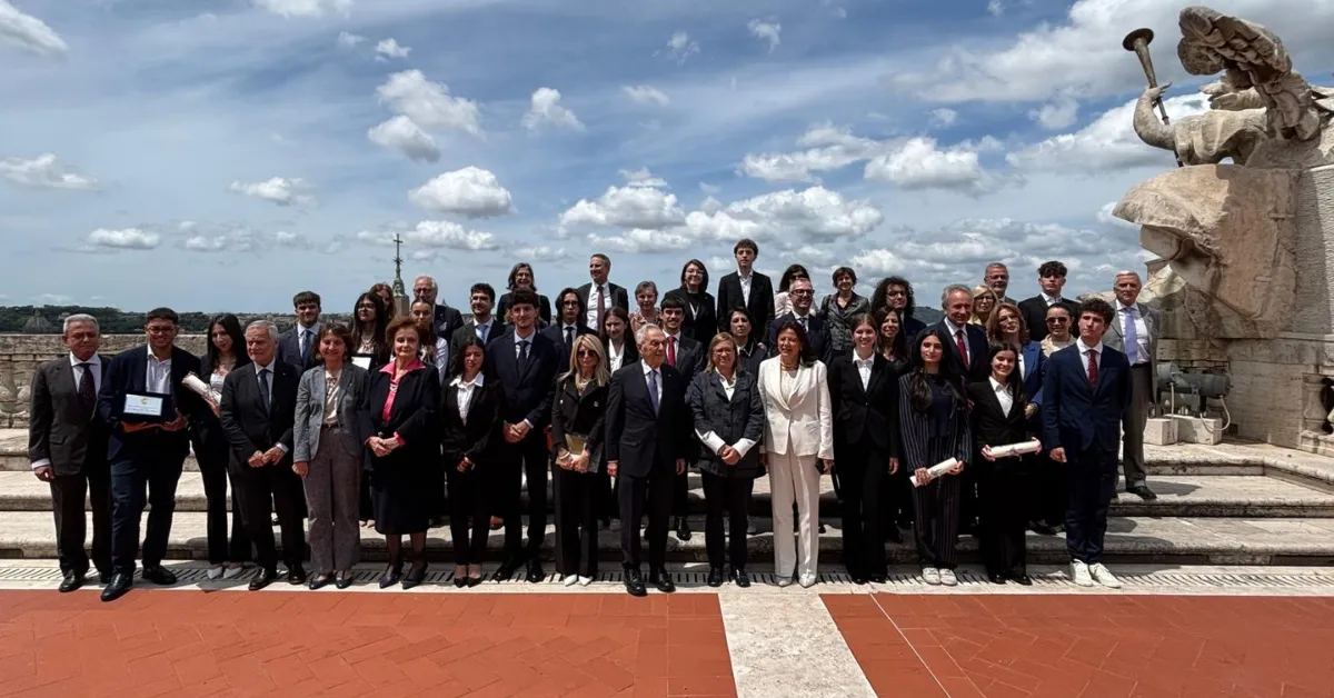 Premio «La scuola incontra la Corte», alla presenza della sottosegretaria Frassinetti
