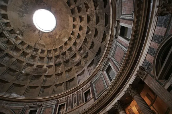 Basilica di Nettuno: Al Via il Nuovo Percorso Espositivo "Oltre il Pantheon" che Racconta la Storia di Roma