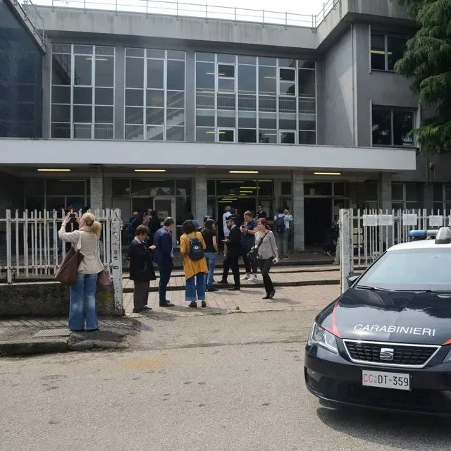 Professoressa accoltellata a Roma, Valditara sente la dirigente