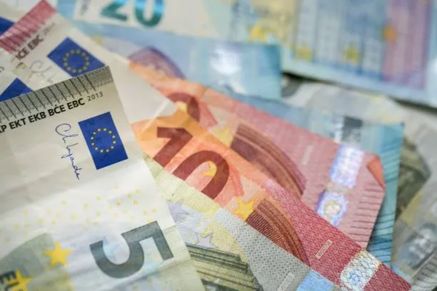 Proroga pensione 2026, la circolare INPS apre all'incentivo per chi rinvia il pensionamento