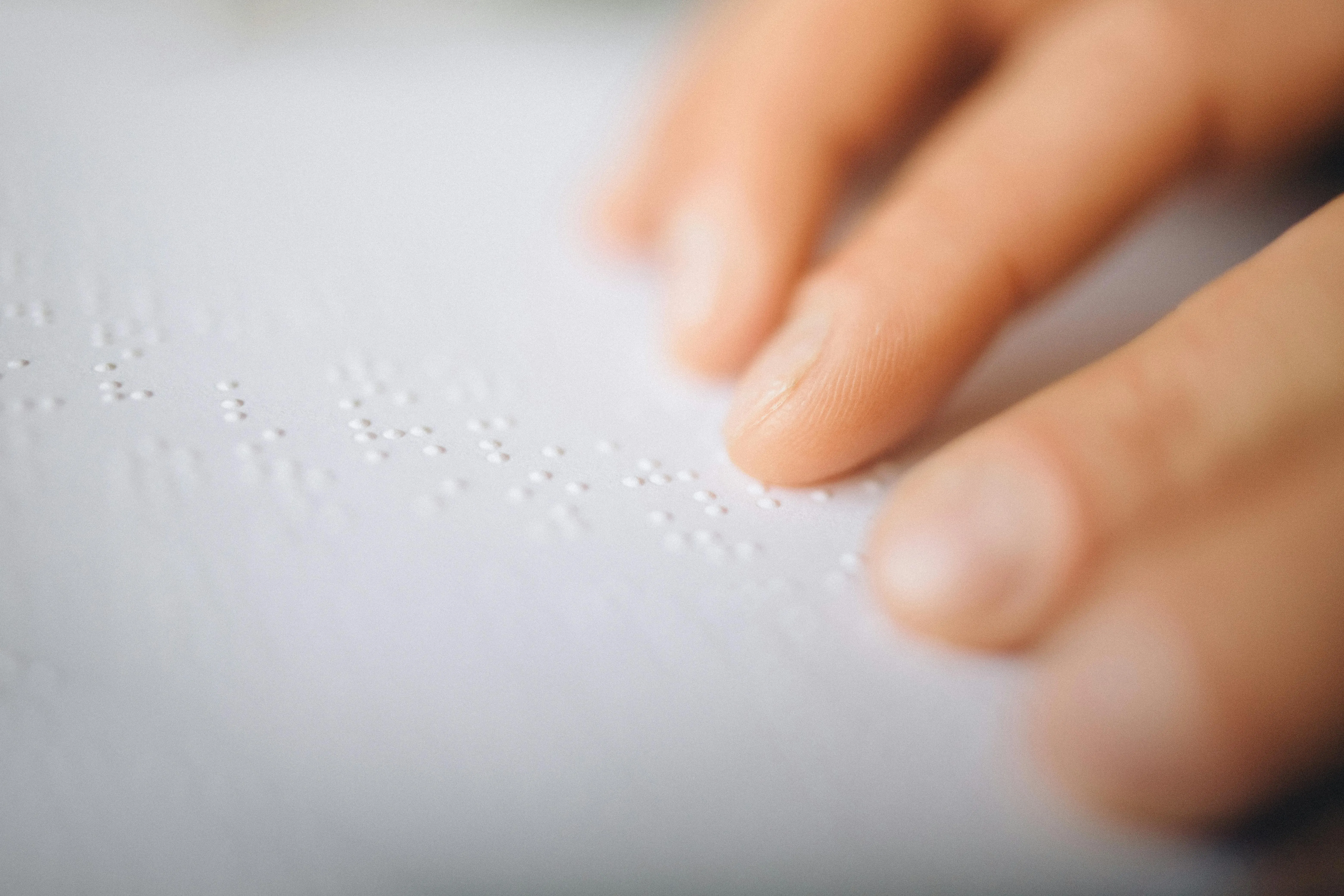 Prove speciali maturità 2026: il braille viaggia ancora su carta