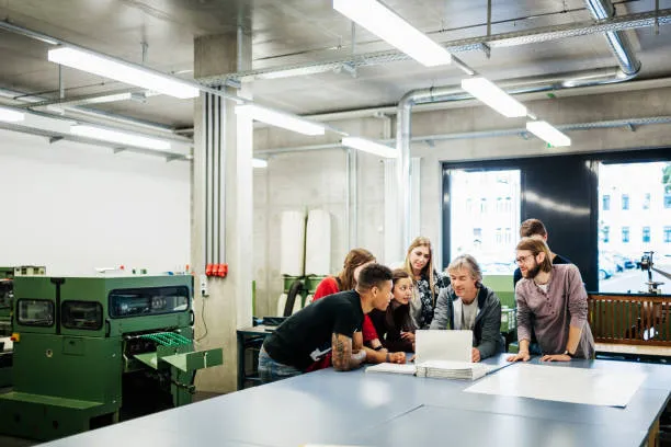 Riforma degli istituti tecnici 2026: dall'agricoltura digitale alla bioedilizia, ecco cosa cambia nei programmi