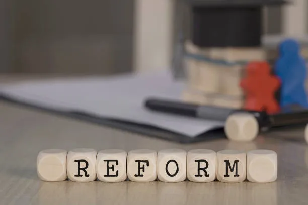 Riforma degli istituti tecnici, pubblicato il decreto: nuovi indirizzi, quadri orario e Patti educativi 4.0