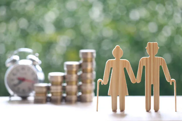 Riforma pensioni 2026: l'assegno per i giovani cala al 64,8% dell’ultima retribuzione. Le conseguenze per il futuro previdenziale