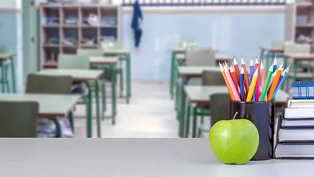 Rinnovo CCNL scuola: parte normativa il 26 maggio, il nodo 2013