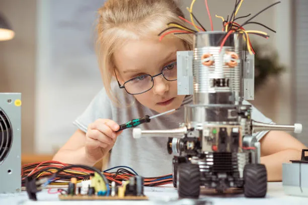 Robotica Educativa: Nuove Frontiere e Applicazioni nella Didattica Digitale