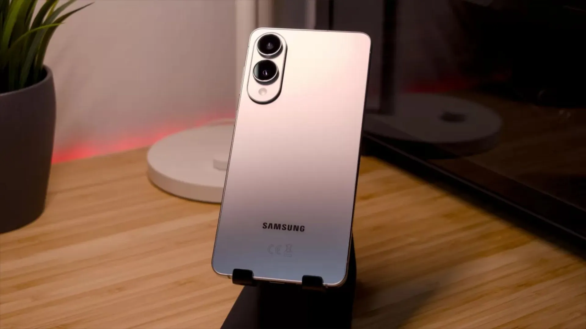 Samsung cambia rotta dopo la delusione del Galaxy S25 Edge: ecco cosa aspettarsi dai futuri Galaxy S26