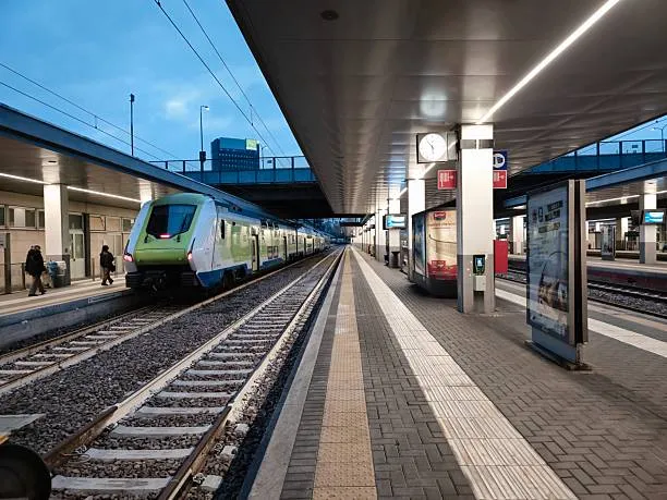 Sabotaggi e furti di rame: i numeri reali dietro il caos treni 2026