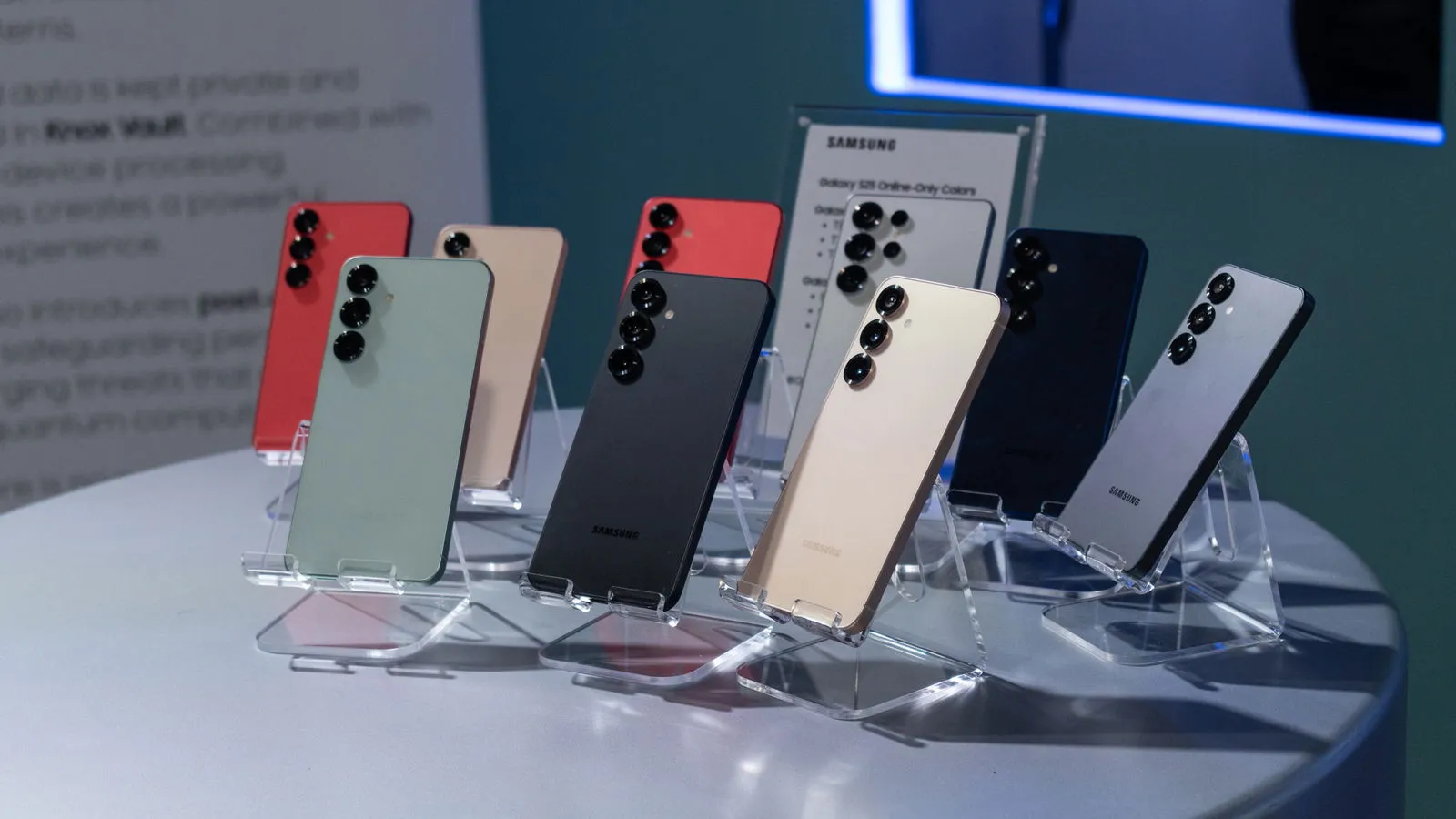 Il Crollo della Quota di Mercato Samsung: L’Influenza della Concorrenza Cinese sul Settore Smartphone nel 2025
