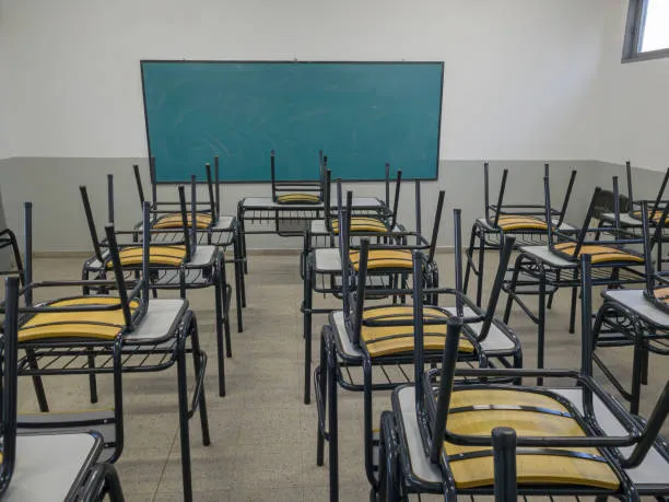 Sciopero USB 18 maggio 2026: trasporti protetti, scuola nel vuoto