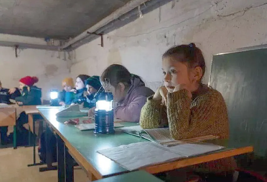Scuole Sotto Terra in Ucraina: L'Istruzione che Resiste Alle Bombe