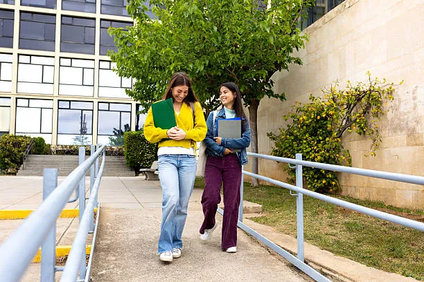 Sei università nepalesi unite per attirare 10.000 studenti stranieri