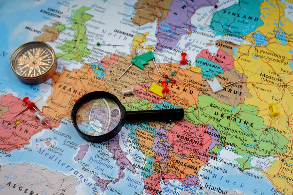 Riforma della Geografia nei Tecnici: Preoccupazioni tra i Docenti, Resistenze dell'Aiig e Attese sul Quadro Orario
