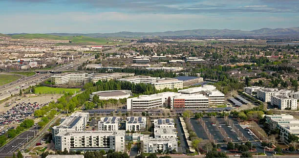 Silicon Valley sotto Scacco: L'incontro Segreto tra CIA e Big Tech per Spezzare la Dipendenza dai Chip di Taiwan