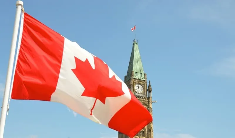 Canada e istruzione internazionale: Analisi approfondita della crisi post-limite sui permessi di studio