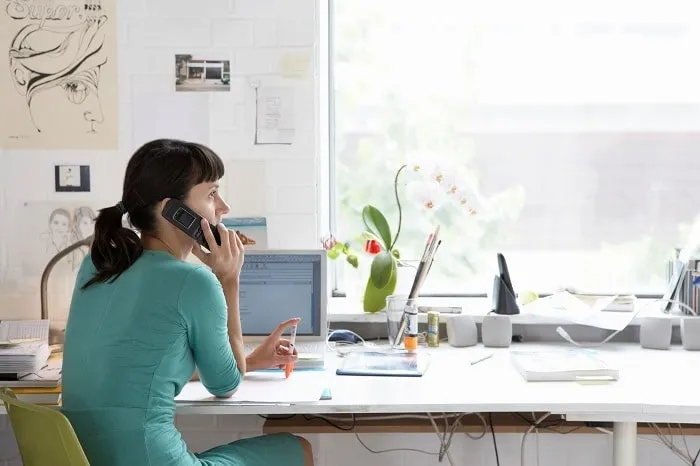 Lavoro a Distanza nella Scuola: Guida Completa a Smart Working e Modulistica per il Personale Amministrativo